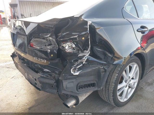 44739541 :رقم المزاد ، JTHBK262272052203 vin ، 2007 Lexus Is 250 مزاد بيع