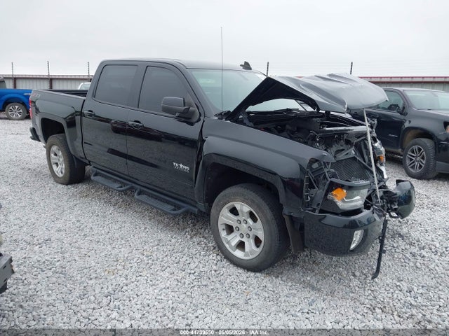 2018 Chevrolet Silverado 1500 2lt მანქანა იყიდება აუქციონზე, vin: 3GCUKREC2JG522872, აუქციონის ნომერი: 44739550