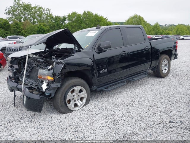 2018 Chevrolet Silverado 1500 2lt მანქანა იყიდება აუქციონზე, vin: 3GCUKREC2JG522872, აუქციონის ნომერი: 44739550