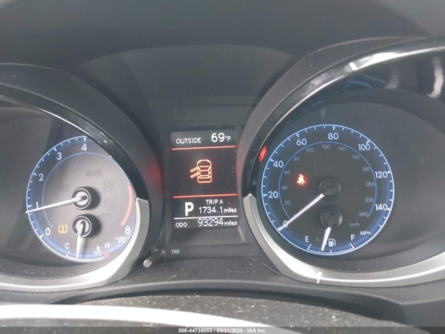5YFBURHE3FP359200 Toyota Corolla S Plus