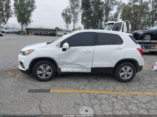 KL7CJKSB7LB059136 Chevrolet Trax Fwd Ls