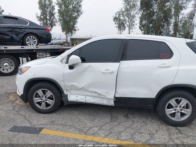 KL7CJKSB7LB059136 Chevrolet Trax Fwd Ls