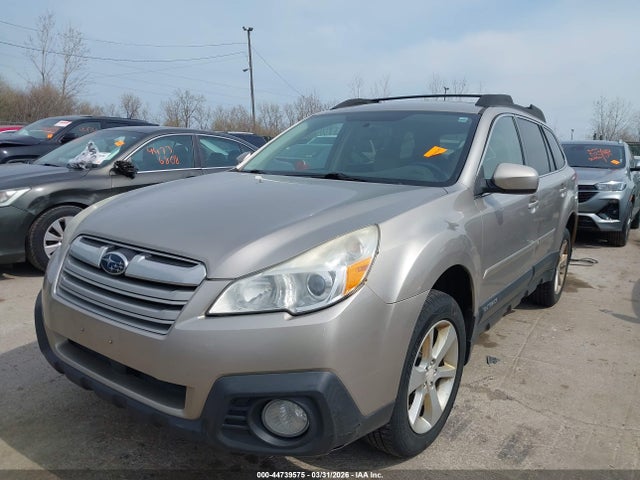 Aukcja sprzedaży 2014 Subaru Outback 2.5i Premium, vin: 4S4BRBCC3E3245117, numer aukcji: 44739575