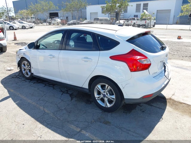 Ford FOCUS SE 2014 1FADP3K20EL169511 Image 3