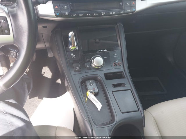 Продаж на аукціоні авто 2011 Lexus Ct 200h Premium, vin: JTHKD5BHXB2046471, номер лоту: 44739602