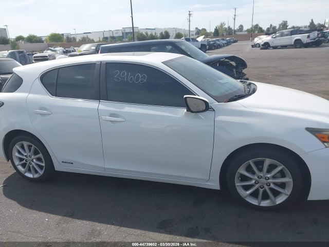 Продаж на аукціоні авто 2011 Lexus Ct 200h Premium, vin: JTHKD5BHXB2046471, номер лоту: 44739602