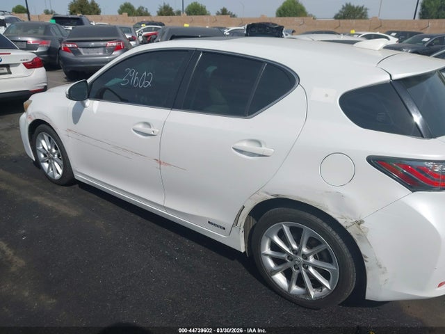 Продаж на аукціоні авто 2011 Lexus Ct 200h Premium, vin: JTHKD5BHXB2046471, номер лоту: 44739602