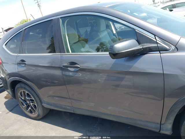 Honda CR-V SE 2016 2HKRM3H47GH558655 Image 14