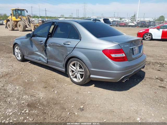 2014 Mercedes-benz C 300 Sport 4matic მანქანა იყიდება აუქციონზე, vin: WDDGF8AB9ER321278, აუქციონის ნომერი: 44739624