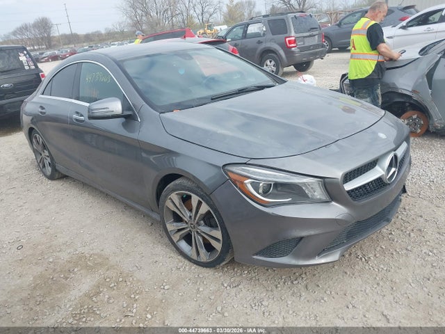 2014 MERCEDES-BENZ CLA 250 WDDSJ4EB7EN060557