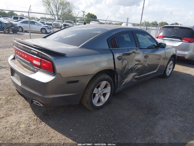 2011 Dodge Charger მანქანა იყიდება აუქციონზე, vin: 2B3CL3CG7BH607138, აუქციონის ნომერი: 44739667