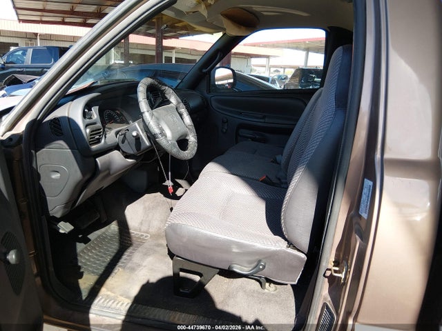 2000 DODGE RAM 1500 1B7HC16X1YS627469 Photo 4