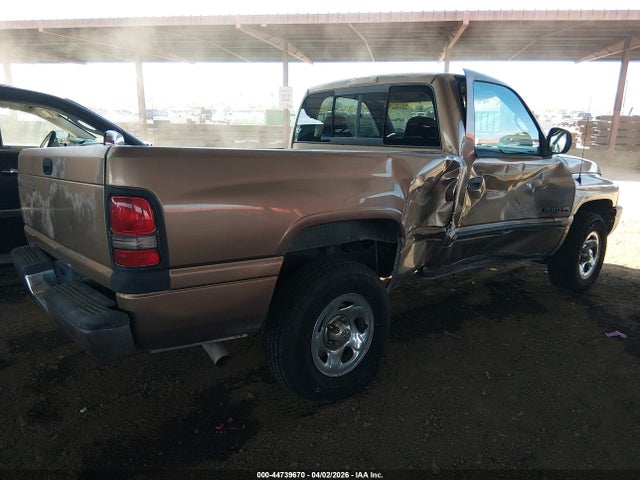 2000 DODGE RAM 1500 1B7HC16X1YS627469 Photo 5