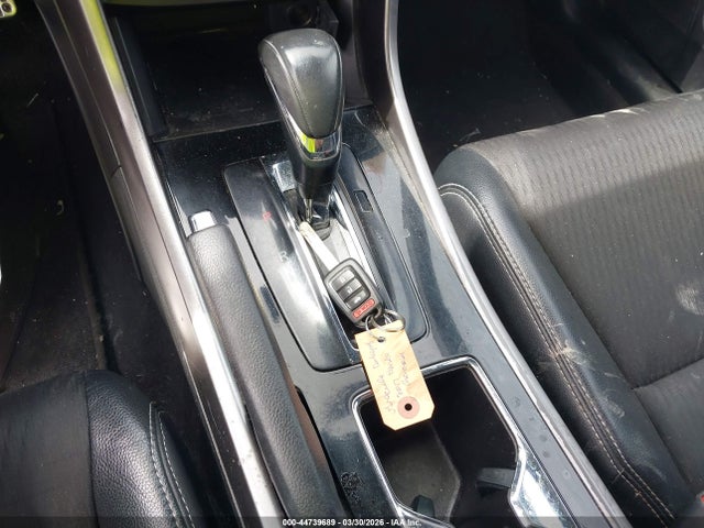 1HGCR2F56HA196387 Honda Accord Sport