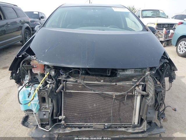 Toyota Prius Two 2014 JTDKN3DU7E1735410 Image 12