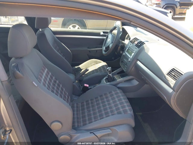 44739707 :رقم المزاد ، WVWED71K29W071942 vin ، 2009 Volkswagen Gti 2-door مزاد بيع