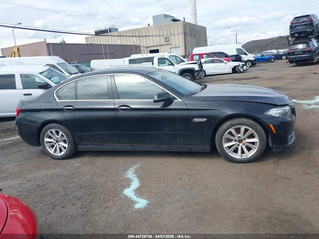2016 Bmw 528i Xdrive მანქანა იყიდება აუქციონზე, vin: WBA5A7C55GG148341, აუქციონის ნომერი: 44739736