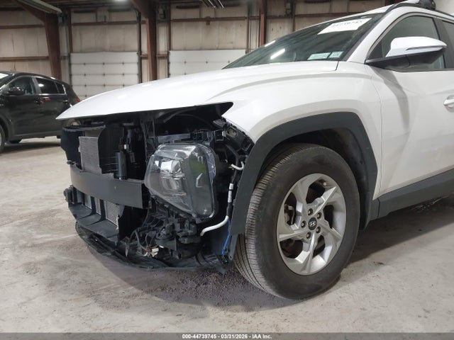 44739745 :رقم المزاد ، 5NMJBCAE9NH047383 vin ، 2022 Hyundai Tucson Sel مزاد بيع
