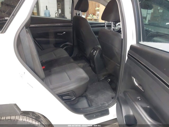 44739745 :رقم المزاد ، 5NMJBCAE9NH047383 vin ، 2022 Hyundai Tucson Sel مزاد بيع