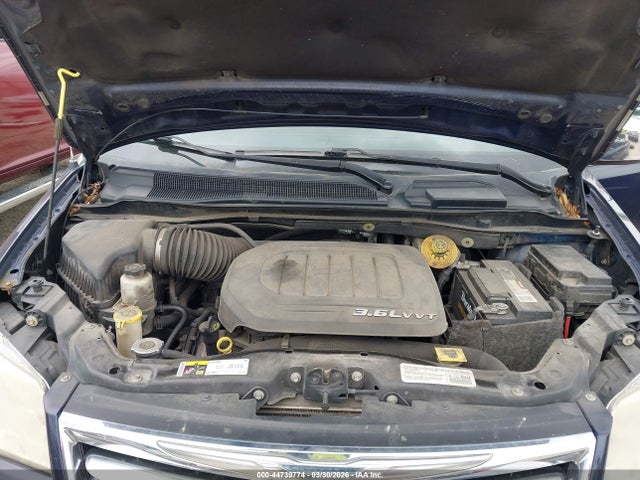 44739774 :رقم المزاد ، 2C4RC1CG1ER338758 vin ، 2014 Chrysler Town & Country Touring-l مزاد بيع