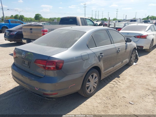 44739799 :رقم المزاد ، 3VW2B7AJ2HM287205 vin ، 2017 Volkswagen Jetta 1.4t S مزاد بيع