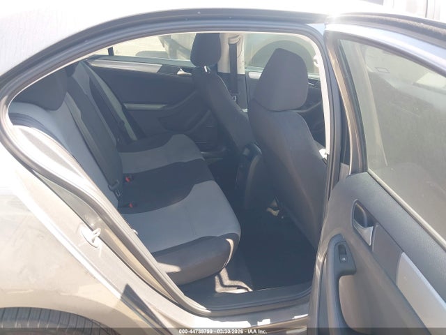44739799 :رقم المزاد ، 3VW2B7AJ2HM287205 vin ، 2017 Volkswagen Jetta 1.4t S مزاد بيع