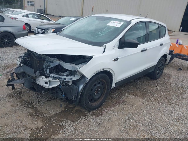 Ford ESCAPE S 2018 1FMCU0F76JUB58483 Image 2