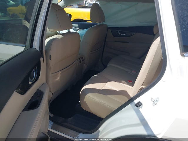 2016 Nissan Rogue Sl მანქანა იყიდება აუქციონზე, vin: 5N1AT2MT2GC828728, აუქციონის ნომერი: 44739802