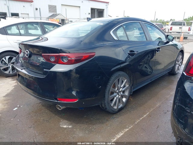 Продаж на аукціоні авто 2019 Mazda Mazda3 Preferred Package, vin: 3MZBPADL9KM108239, номер лоту: 44739813