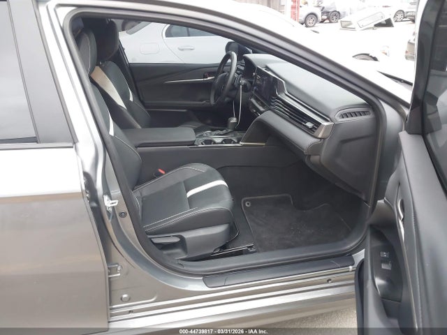 Toyota CAMRY SE 2025 4T1DAACK7SU605142 Image 5
