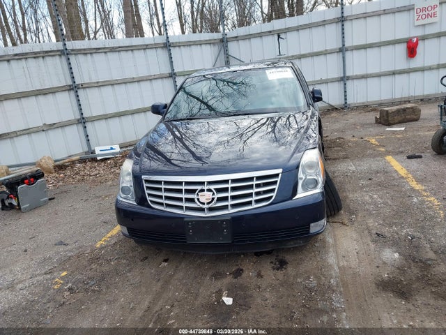 2007 Cadillac Dts Luxury I მანქანა იყიდება აუქციონზე, vin: 1G6KD57Y77U201020, აუქციონის ნომერი: 44739848