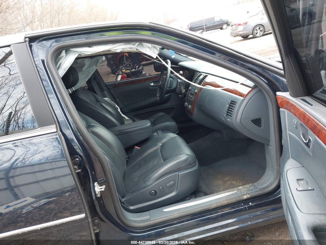 2007 Cadillac Dts Luxury I მანქანა იყიდება აუქციონზე, vin: 1G6KD57Y77U201020, აუქციონის ნომერი: 44739848