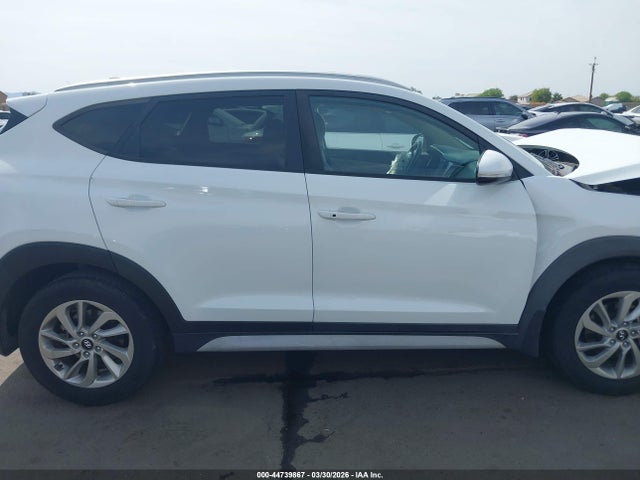 Hyundai Tucson Se Plus 2017 KM8J33A44HU534715 Image 13
