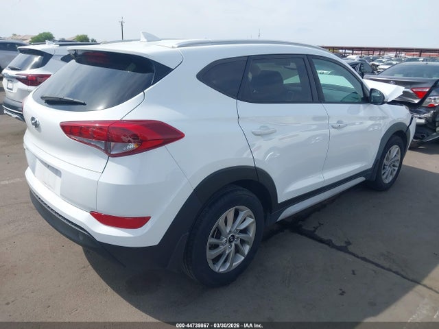 Hyundai Tucson Se Plus 2017 KM8J33A44HU534715 Image 4