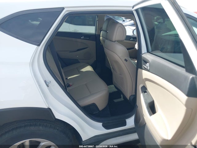 Hyundai Tucson Se Plus 2017 KM8J33A44HU534715 Image 8