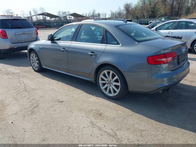 2014 AUDI A4 WAUBFAFL0EN018679 Photo 2
