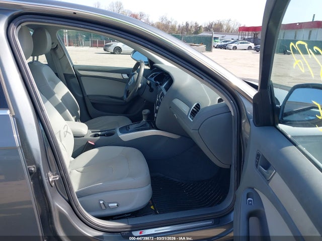 2014 AUDI A4 WAUBFAFL0EN018679 Photo 4