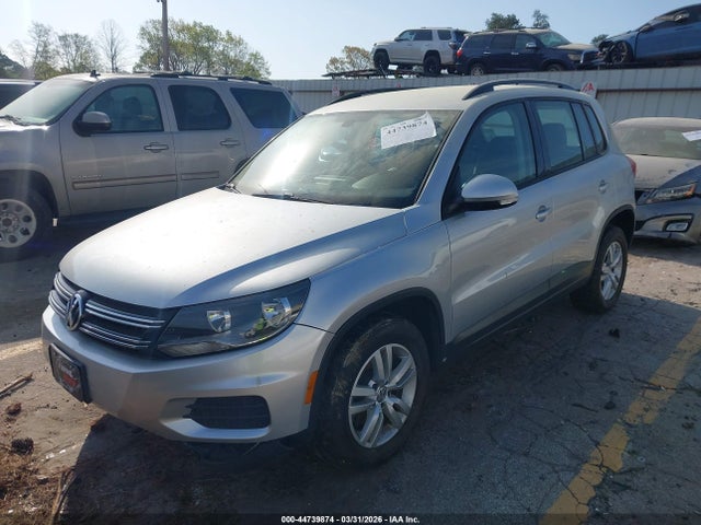 Aukcja sprzedaży 2017 Volkswagen Tiguan 2.0t S, vin: WVGBV7AX6HW510940, numer aukcji: 44739874