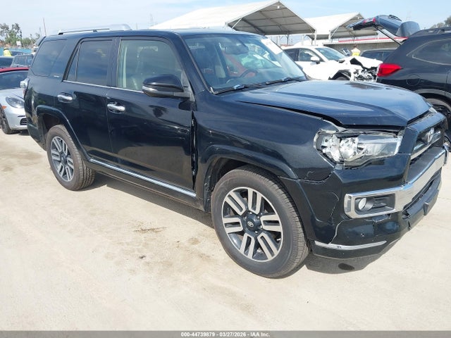 2017 TOYOTA 4RUNNER JTEZU5JR2H5156475