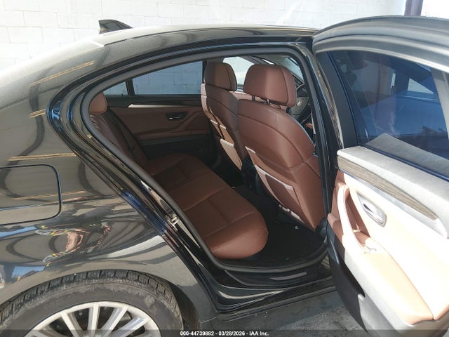 2011 Bmw 535i Xdrive მანქანა იყიდება აუქციონზე, vin: WBAFU7C50BC439552, აუქციონის ნომერი: 44739882