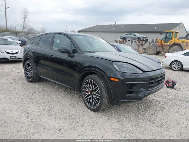 2025 PORSCHE CAYENNE WP1AL2AY8SDA19045