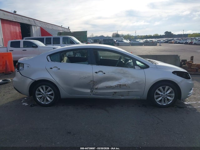 Aukcja sprzedaży 2015 Kia Forte Lx, vin: KNAFX4A60F5256745, numer aukcji: 44739897