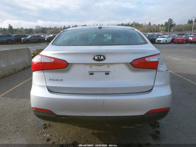 Aukcja sprzedaży 2015 Kia Forte Lx, vin: KNAFX4A60F5256745, numer aukcji: 44739897