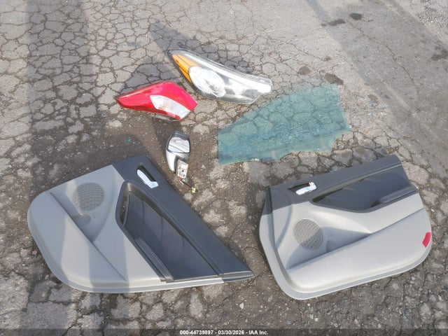 Aukcja sprzedaży 2015 Kia Forte Lx, vin: KNAFX4A60F5256745, numer aukcji: 44739897