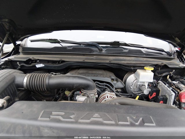 44739900 :رقم المزاد ، 1C6SRFJT3KN781507 vin ، 2019 Ram 1500 Laramie  4x4 5'7 Box مزاد بيع