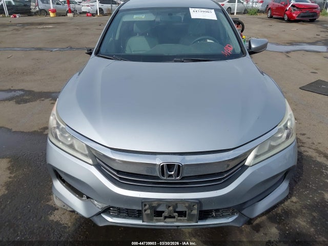 1HGCR2F30HA092900 Honda ACCORD LX