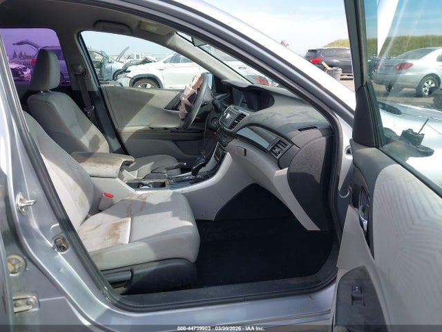 1HGCR2F30HA092900 Honda ACCORD LX