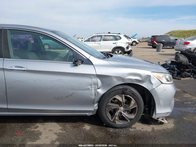 1HGCR2F30HA092900 Honda ACCORD LX