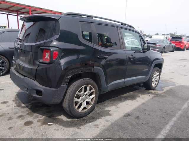 Jeep Renegade Latitude 4x4 2017 ZACCJBBB2HPE58519 Image 4