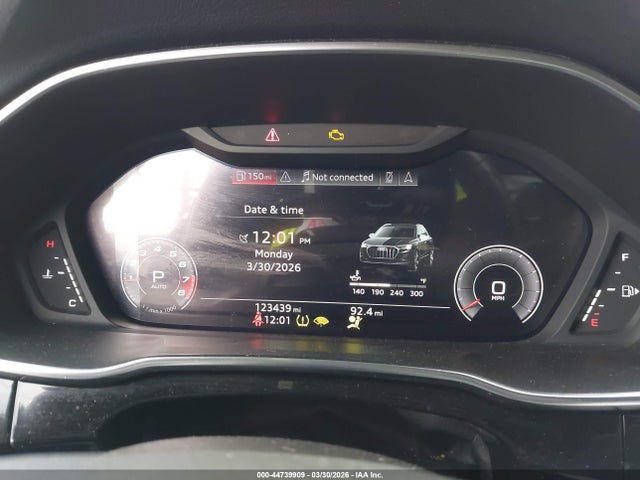 Продажа на аукционе авто 2020 Audi Q3 Premium Plus 45 Tfsi S Line Quattro Tiptronic, vin: WA1EECF39L1027779, номер лота: 44739909